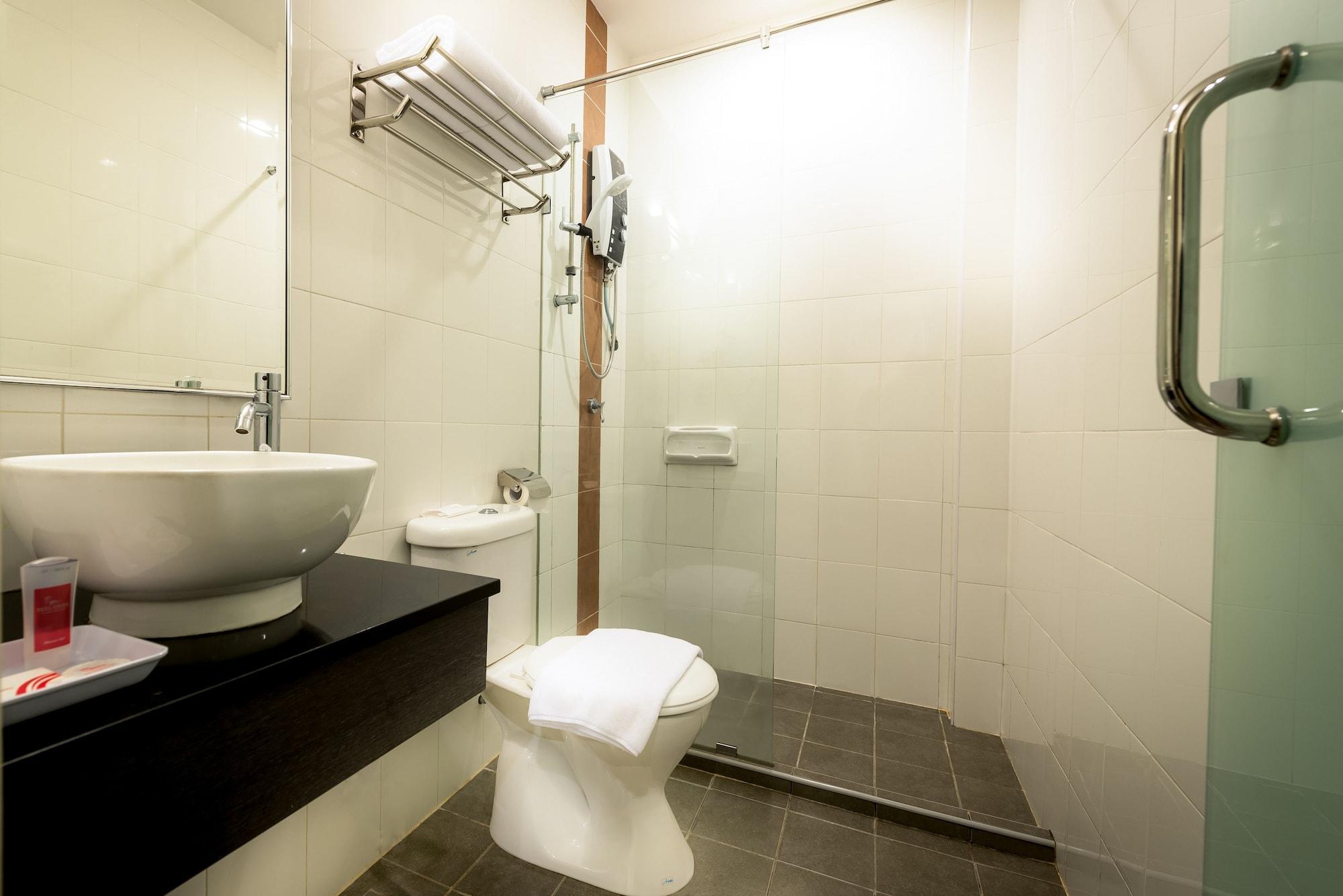 Hotel Sentral Kl @ Kl Sentral Station Κουάλα Λουμπούρ Εξωτερικό φωτογραφία